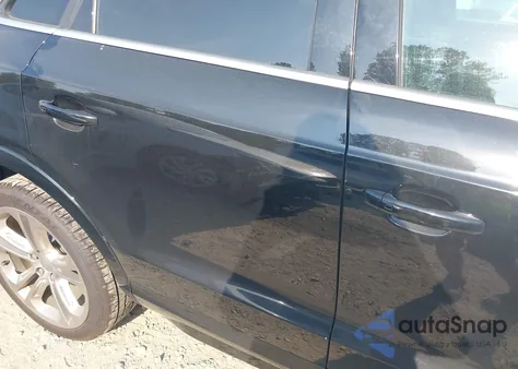 2018 Audi Q3 2.0T Premium/2.0T Sport Premium из США, поврежденный, VIN WA1JCCFS7JR001627